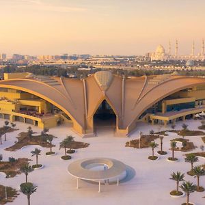 Erth Abu Dhabi Hotel
